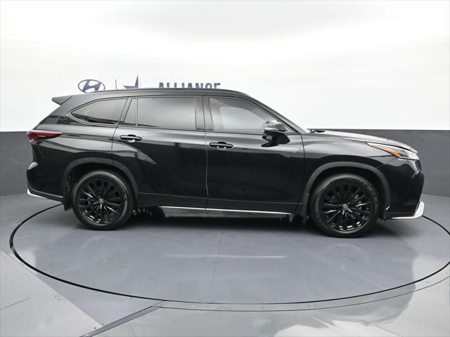 2024 Toyota Highlander XSE