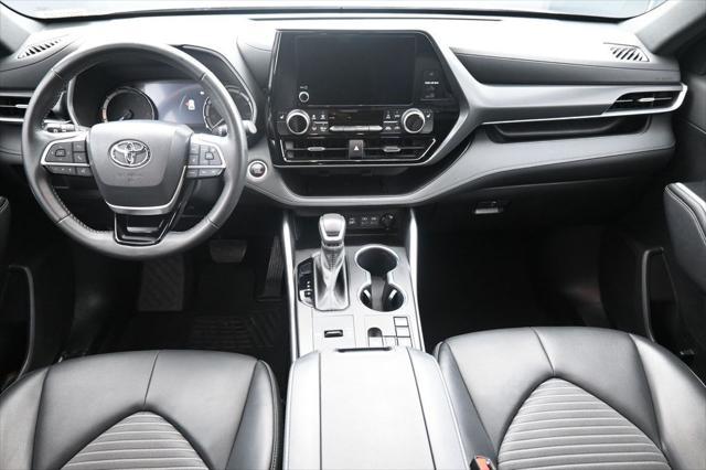 2024 Toyota Highlander XSE
