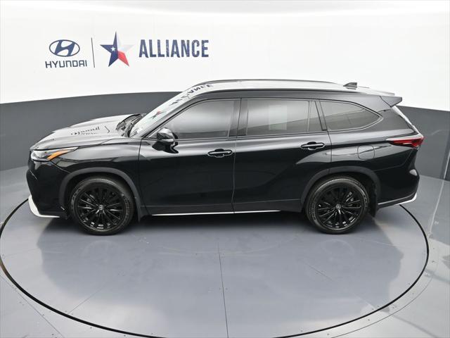 2024 Toyota Highlander XSE