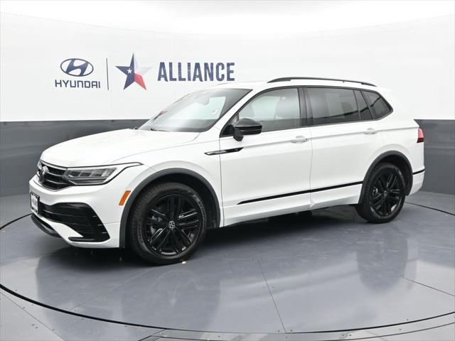 2022 Volkswagen Tiguan 2.0T SE R-Line Black