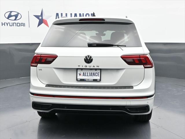 2022 Volkswagen Tiguan 2.0T SE R-Line Black