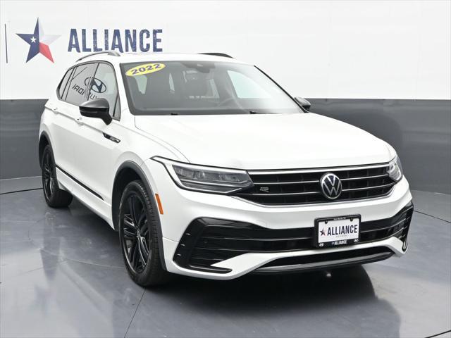 2022 Volkswagen Tiguan 2.0T SE R-Line Black