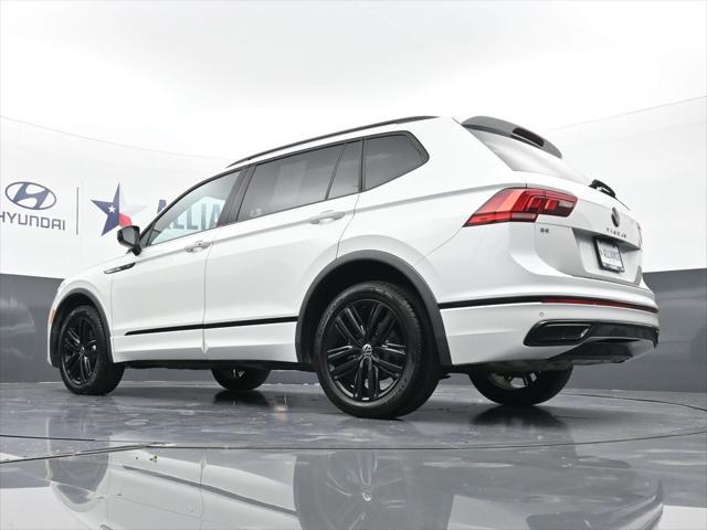 2022 Volkswagen Tiguan 2.0T SE R-Line Black