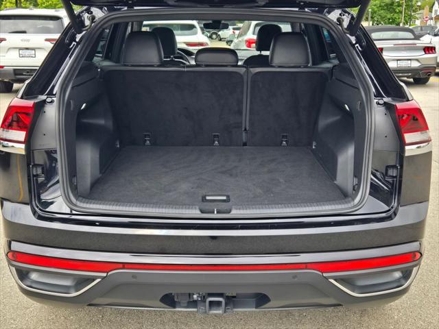 2024 Volkswagen Atlas Cross Sport 2.0T SE w/Technology