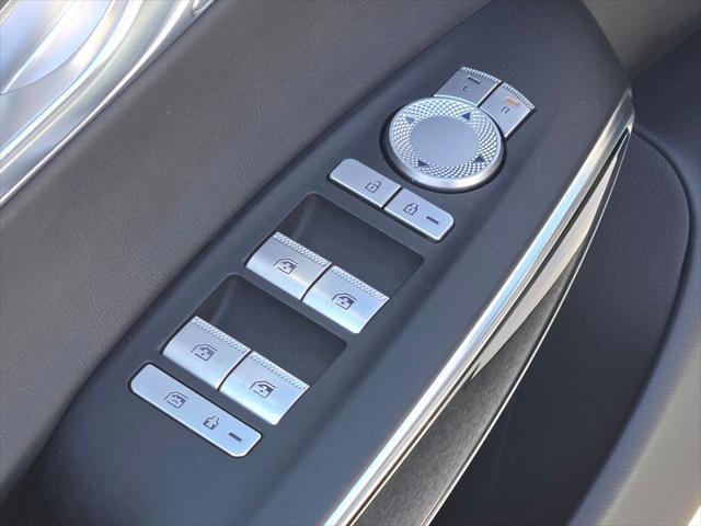2025 Genesis GV70 2.5T AWD
