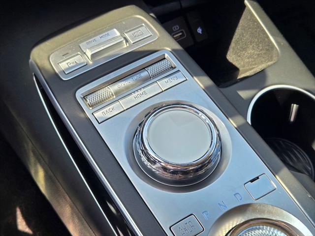 2025 Genesis GV70 2.5T AWD