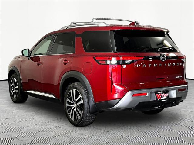 2025 Nissan Pathfinder Platinum FWD