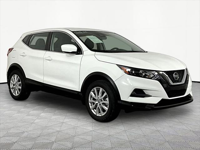 2022 Nissan Rogue Sport S FWD Xtronic CVT