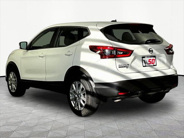 2022 Nissan Rogue Sport S FWD Xtronic CVT