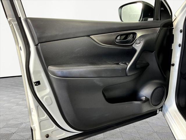 2022 Nissan Rogue Sport S FWD Xtronic CVT