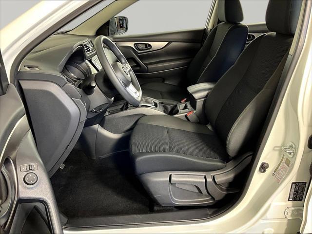 2022 Nissan Rogue Sport S FWD Xtronic CVT