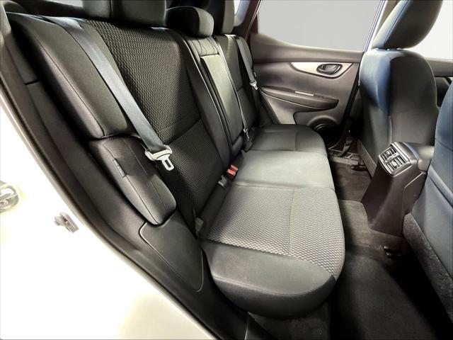 2022 Nissan Rogue Sport S FWD Xtronic CVT
