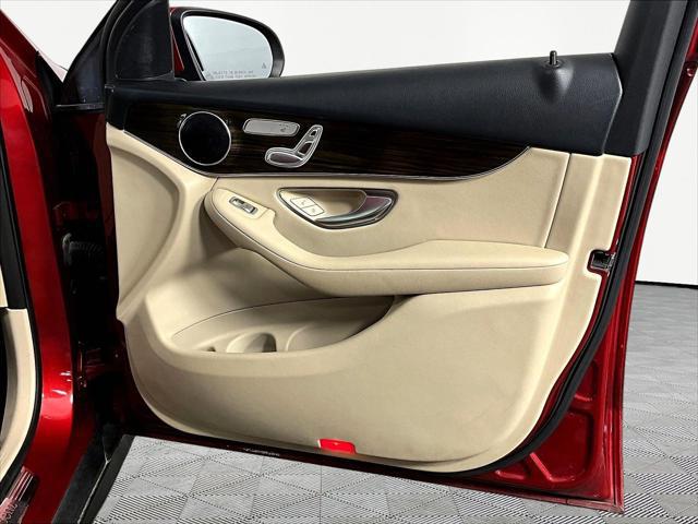 2019 Mercedes-Benz GLC GLC 300