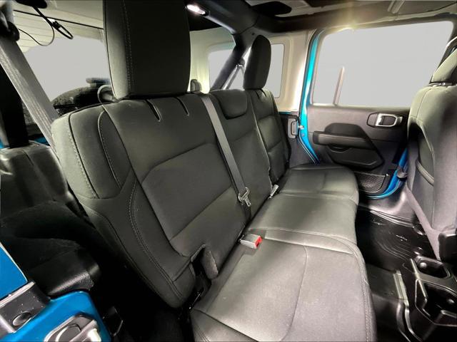2020 Jeep Wrangler Sahara 4x4