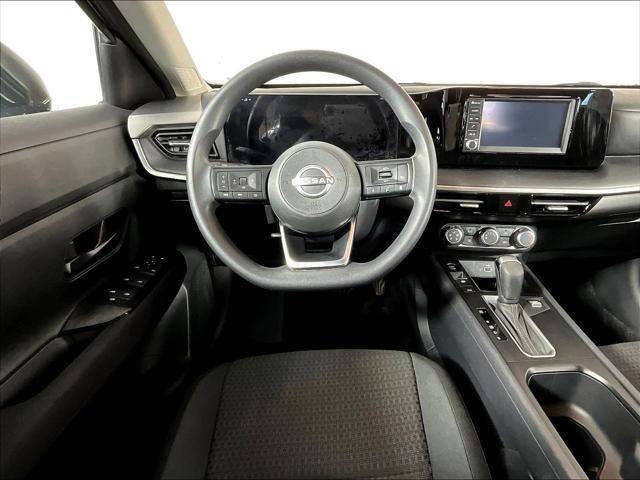 2025 Nissan Kicks S FWD