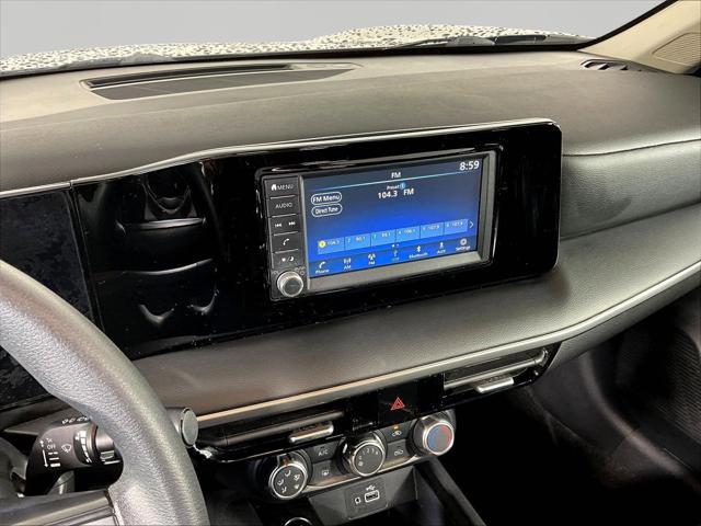 2025 Nissan Kicks S FWD