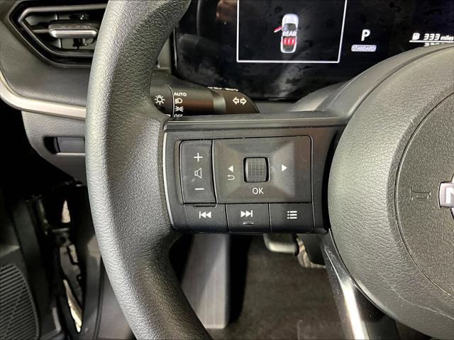 2025 Nissan Kicks S FWD