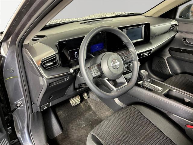 2025 Nissan Kicks S FWD