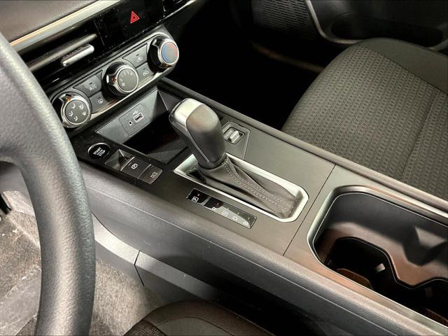 2025 Nissan Kicks S FWD