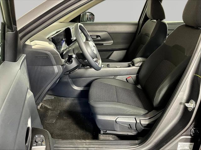 2025 Nissan Kicks S FWD