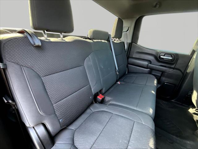 2022 Chevrolet Silverado 1500 4WD Crew Cab Short Bed Custom
