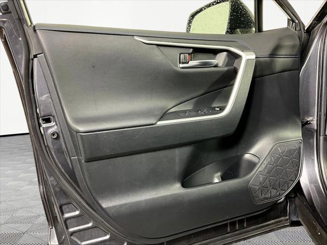 2019 Toyota RAV4 Hybrid XSE