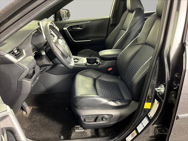 2019 Toyota RAV4 Hybrid XSE