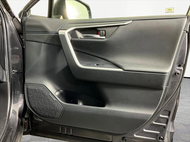 2019 Toyota RAV4 Hybrid XSE