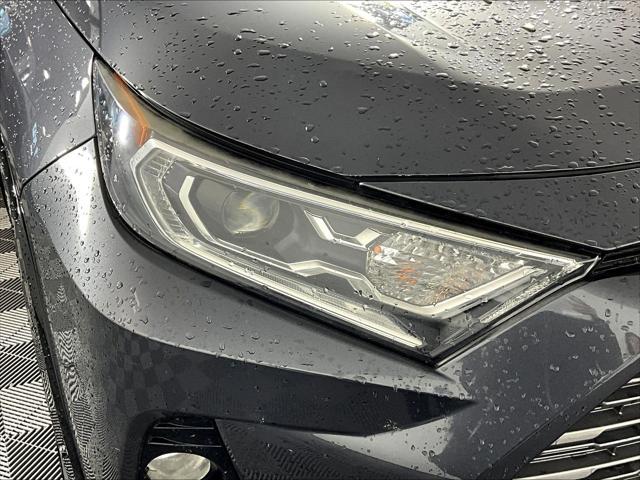 2019 Toyota RAV4 Hybrid XSE
