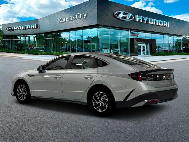 2026 Hyundai Sonata Hybrid Blue