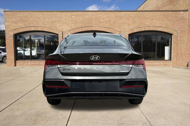 2024 Hyundai Elantra Limited