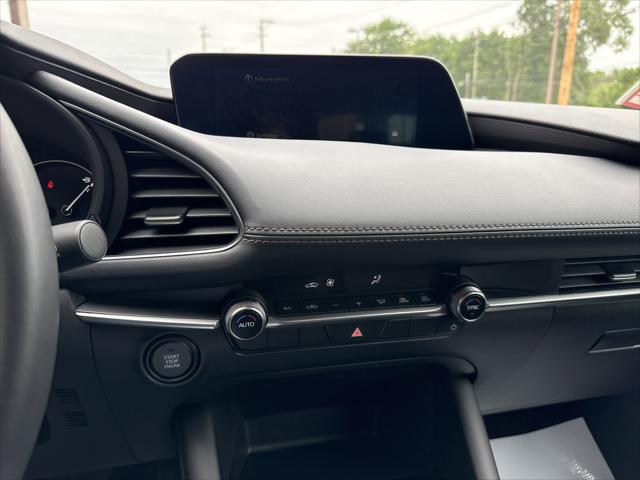 2025 Mazda Mazda3 2.5 S Select Sport