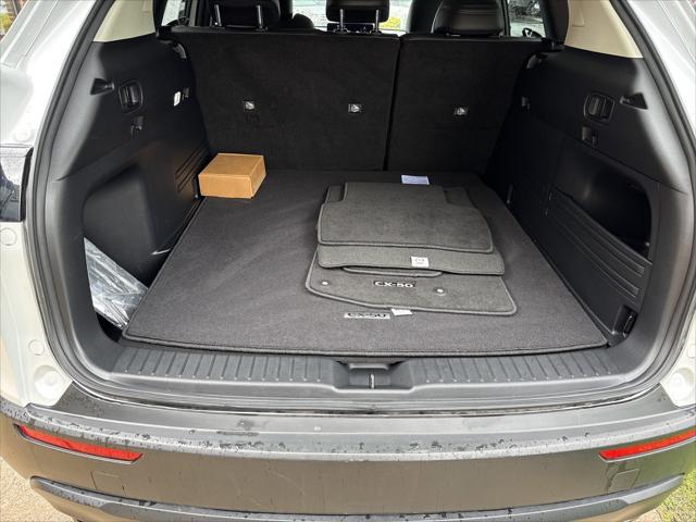 2025 Mazda CX-50 Hybrid Premium Plus Package