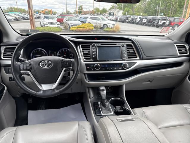 2019 Toyota Highlander Hybrid XLE
