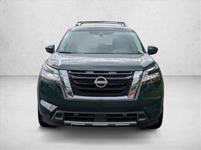 2024 Nissan Pathfinder Platinum FWD