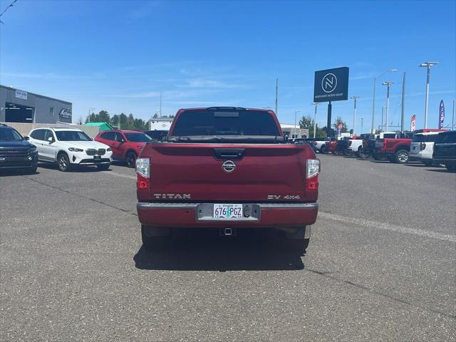 2017 Nissan Titan SL