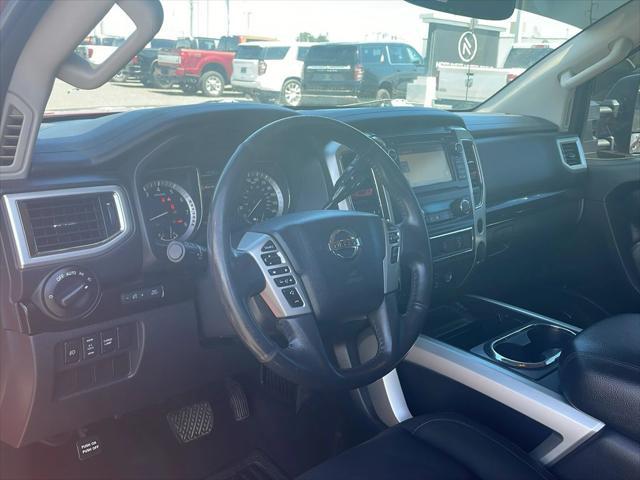 2017 Nissan Titan SL