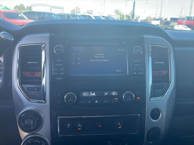 2017 Nissan Titan SL