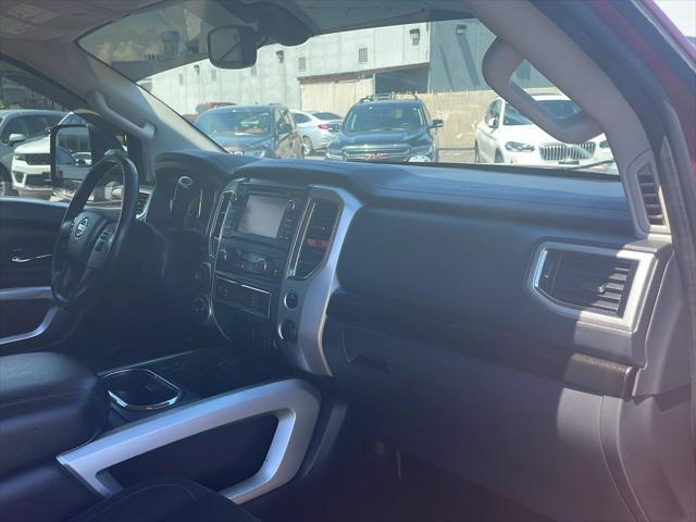 2017 Nissan Titan SL