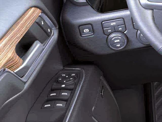 2026 Chevrolet Silverado 1500 4WD Crew Cab Standard Bed RST