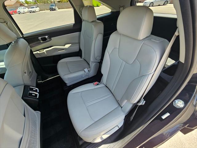 2022 Kia Sorento Hybrid S