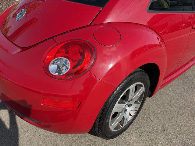 2006 Volkswagen New Beetle Coupe 2.5 (A6)