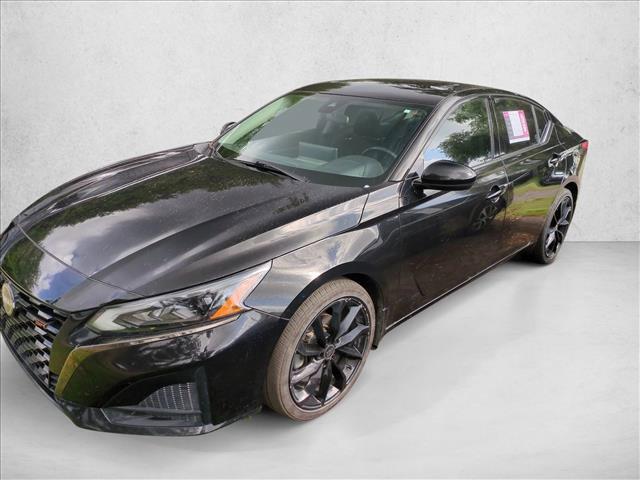 2023 Nissan Altima SR FWD