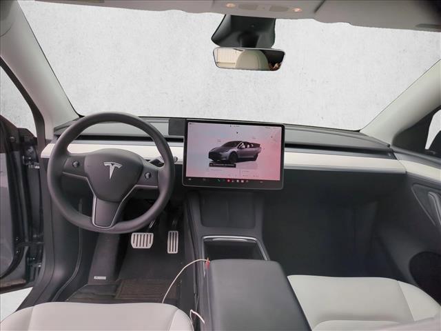 2024 Tesla Model Y Performance Dual Motor All-Wheel Drive
