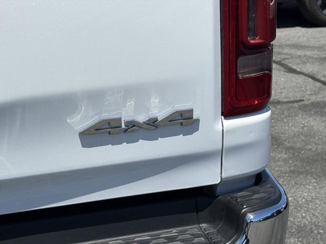 2024 Ram 1500 Laramie Crew Cab 4x4 5'7" Box