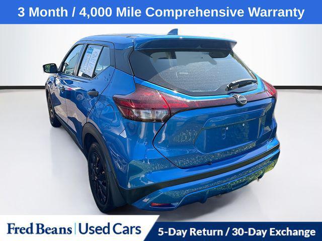 2022 Nissan Kicks S Xtronic CVT