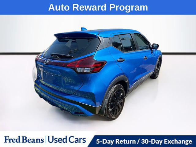 2022 Nissan Kicks S Xtronic CVT