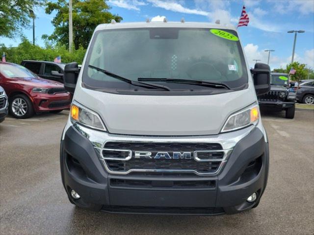 2025 Ram ProMaster 2500 Cargo Van Tradesman Low Roof 136" WB w/Pass Seat
