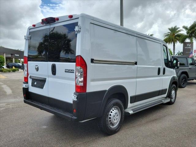 2025 Ram ProMaster 2500 Cargo Van Tradesman Low Roof 136" WB w/Pass Seat