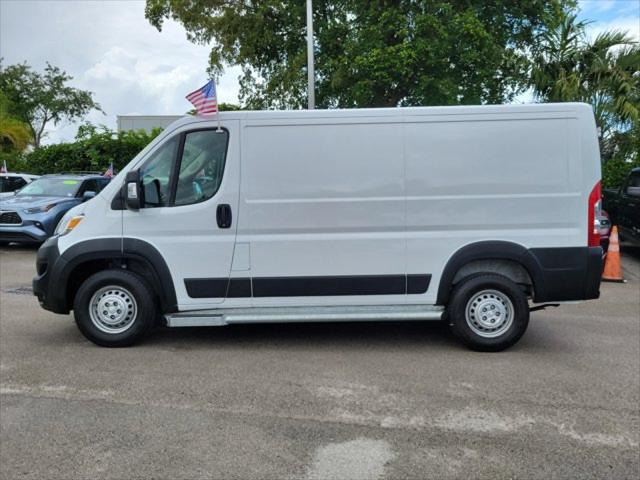 2025 Ram ProMaster 2500 Cargo Van Tradesman Low Roof 136" WB w/Pass Seat